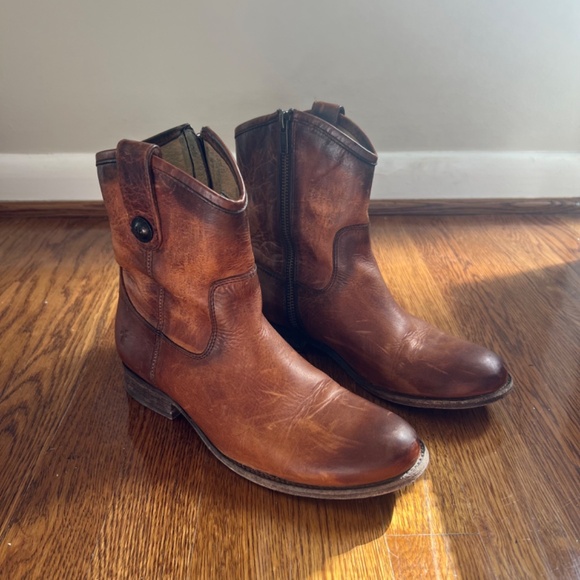Frye Melissa Button Short Boots - Picture 17 of 17